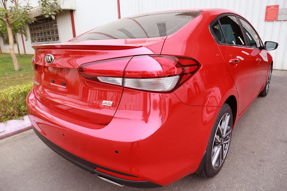 cerato-koup-1.6mt-2016-duoi-xe-01-503343f19984 cerato-koup-1.6mt-2016-duoi-xe-01-503343f19984