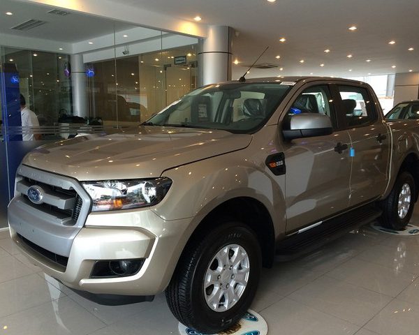 ford-ranger-xls-4x2-mt